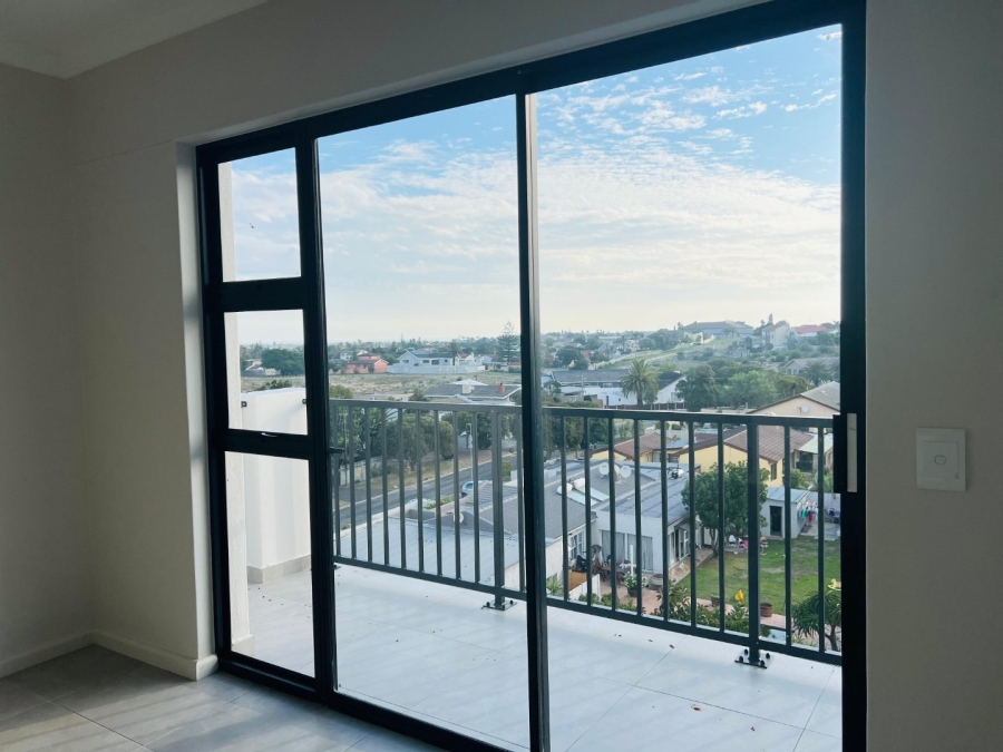 1 Bedroom Property for Sale in Table View Western Cape